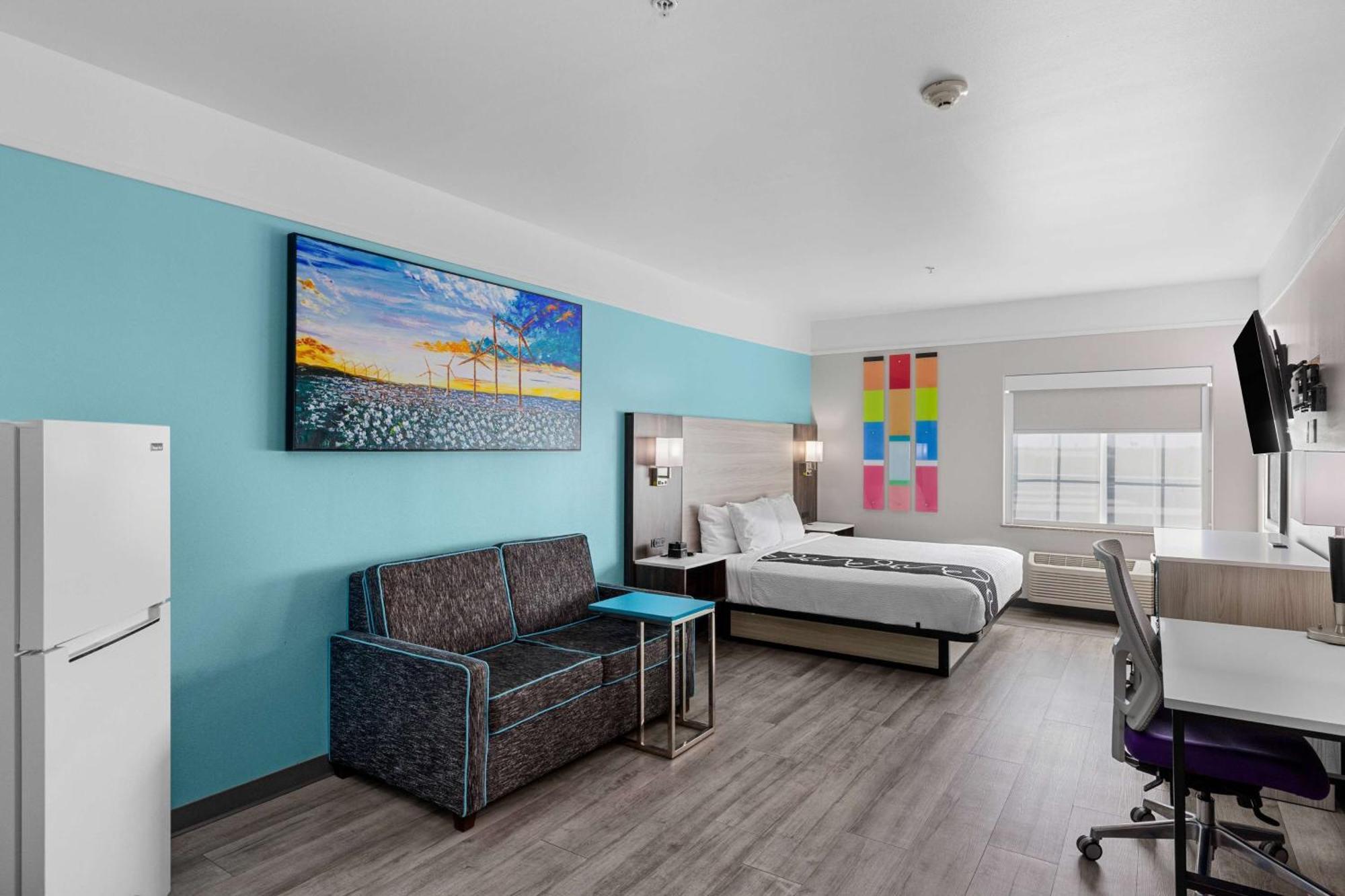 La Quinta Inn Suites By Wyndham Raymondville Harlingen Экстерьер фото
